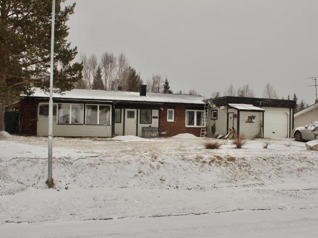 Slaggvägen 22