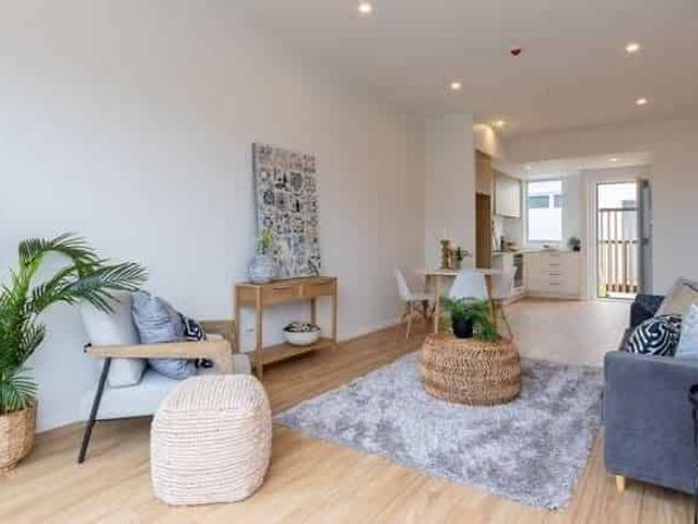 Sleek & Stylish Two Bedroom Apartment