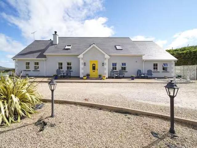 Slieve League House, Teelin, Co. Donegal, F94YD23 is for sale