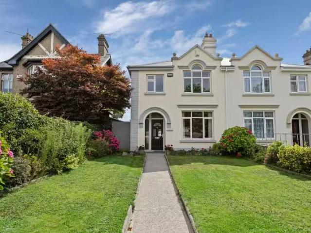 Slieve Rue, O'Connell Avenue, South Circular Road, Co. Limeric.