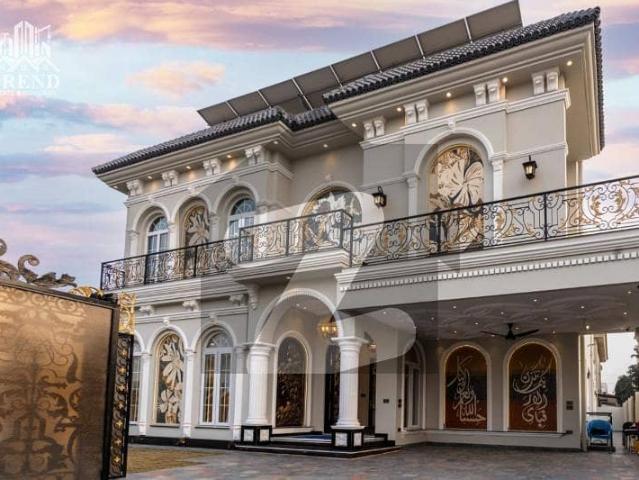 Slightly use like brand new house for sale in dha lahore
