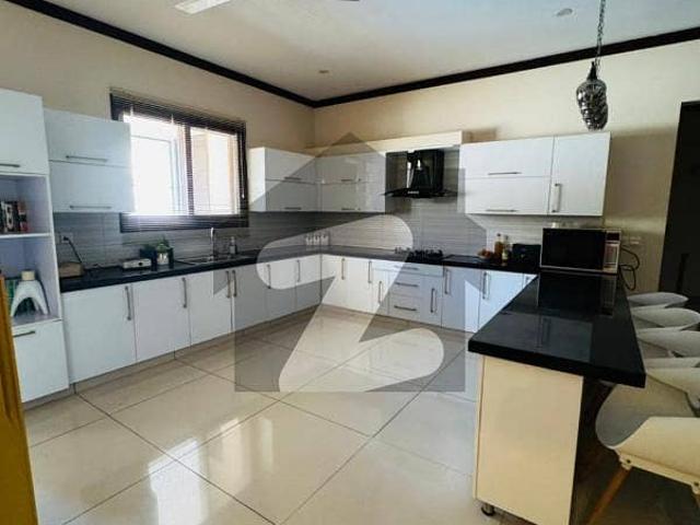 Slightly Use Yards Upper Portion For Rent 3 Bed DD DHA Defence Phase 6 Karachi