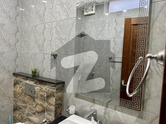 Slightly Used Boulevard Road House Bahria Town Phase 3