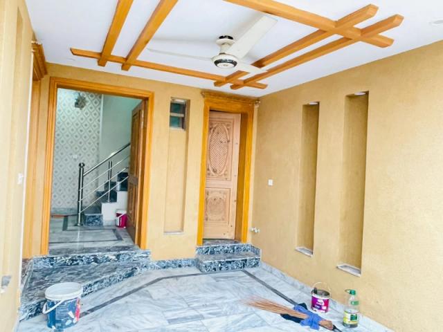Slightly used 5 Marla House For Sale In Bahria Town Sector E Lahore Bahria Town ID 77538
