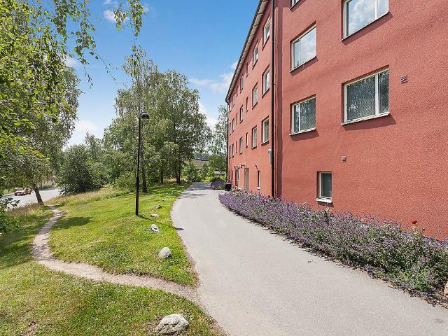 Slipargränd 9