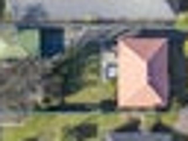 SMALL HOUSE. BIG OPPORTUNITY!