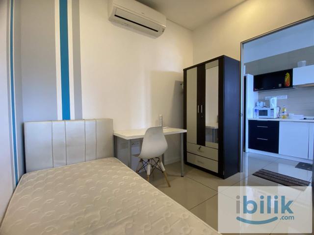 Small Room Male Taylors University