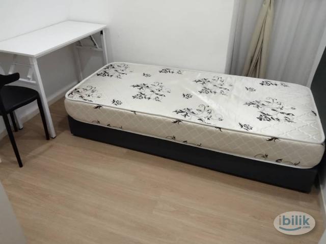 Small Room at Goodwood Bangsar South, Pantai