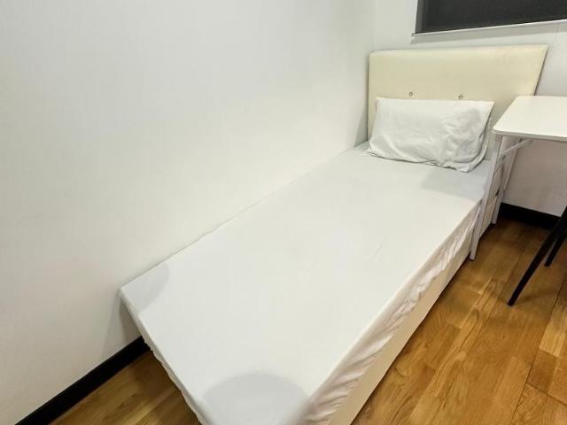 Small Room at KL Gateway, Bangsar South