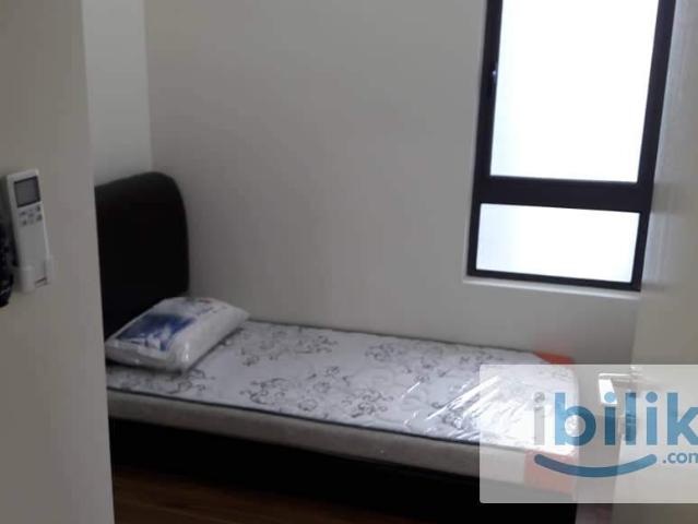 Small Room at The Petalz, Old Klang Road