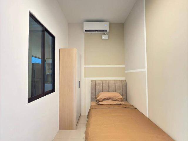 Small Room for Female