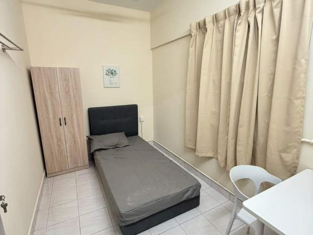 Small Room For Rent at Cemara Apartment, Cheras Permaisuri | 3 Mins to Salak Selatan LRT | Female Unit