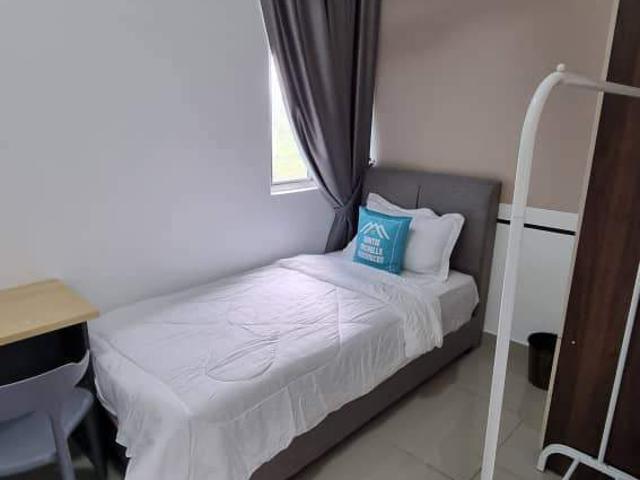 SMALL ROOM FOR RENT @ ACACIA RESIDENCES, SALAK PERDANA