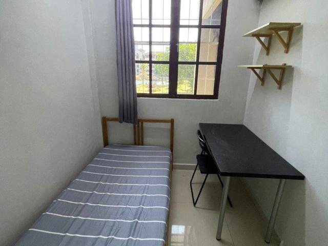 Small Room_Sunway Court PJS 7_10 mins to Taylor