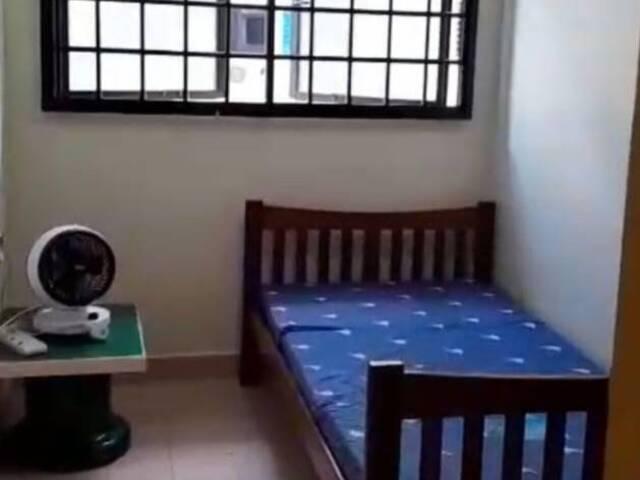 Small Room @ Toa Payoh Lorong 1 For Rent Braddell MRT