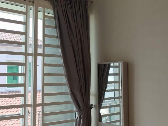 Small Room with Balcony