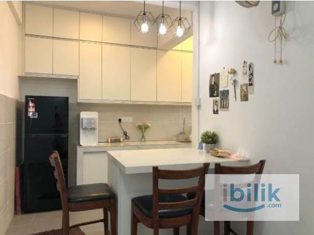 Small Room with Share Bathroom unit in Residensi Gembira 737 @ Happy Garden