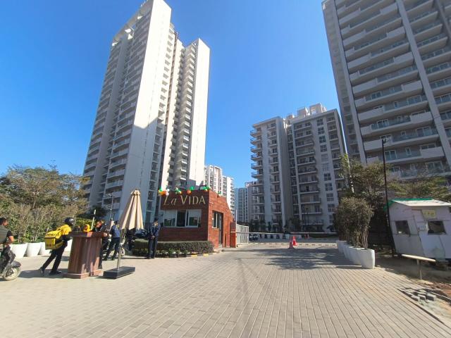 Smart World One DXP 3 Bedroom 2015 Sq. Ft. Apartment in Sector 113 Gurgaon Listing ID: #9895