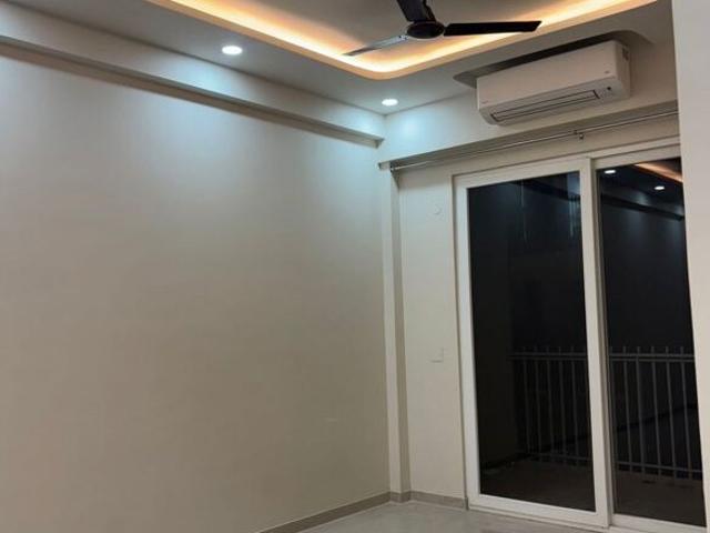 Smart World Orchard 2.5 Bedroom 1227 Sq. Ft. Apartment in Sector 61 Gurgaon Listing ID: #10263