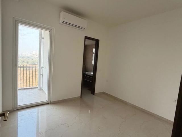 Smart World Orchard 2 Bedroom 1250 Sq. Ft. Apartment in Sector 61 Gurgaon Listing ID: #10110