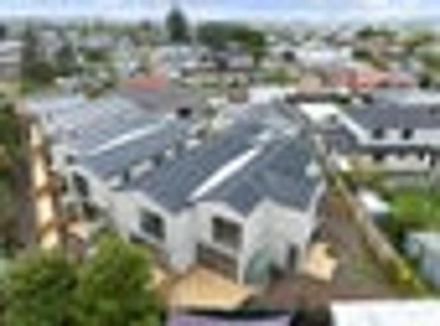 Smart Buy: Freehold, Fenced & Functional