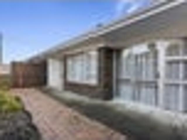 Smart Buying Starts Here! $579,000