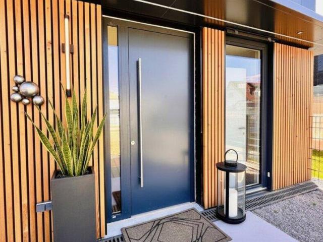 Smart Home nachhaltige und moderne Doppelhaushälfte mit hochwertiger Ausstattung!