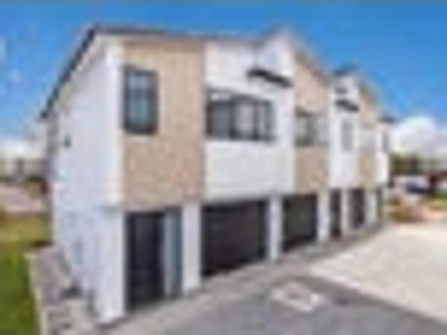 Move In Ready & Urgent Sale
