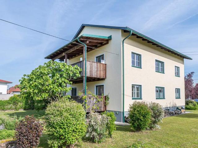Smartes Zweifamilienhaus im Landhausstiel im Grüngürtel von Linz