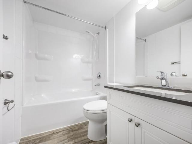 Smitten Place 2 Bedroom Apartment for Rent at 10223 116 St Nw, Edmonton, AB T5K 1W3 Oliver
