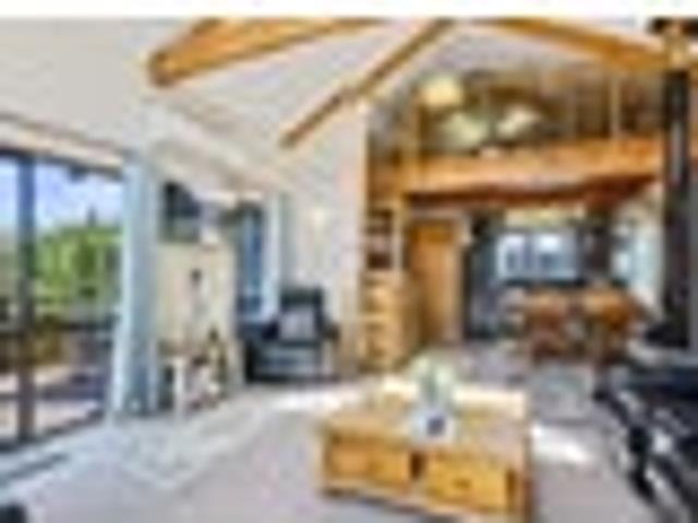 Snowdrop Chalet Price reduced