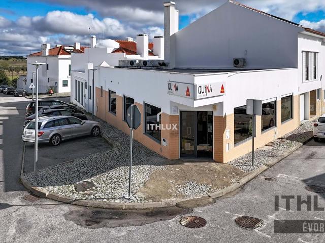 Snack Bar equipado e mobilado