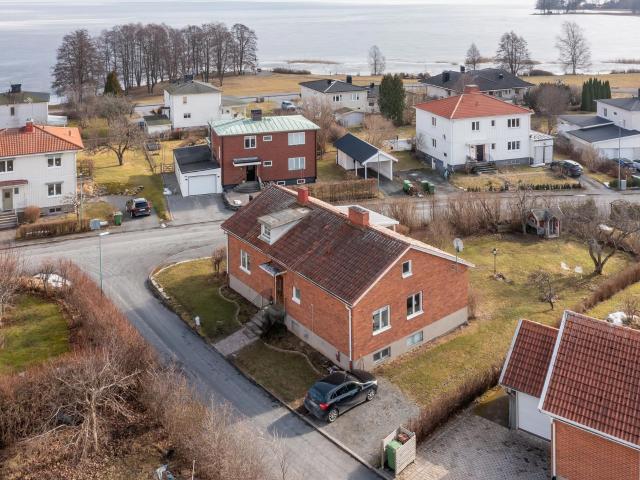 Snäckgatan 1