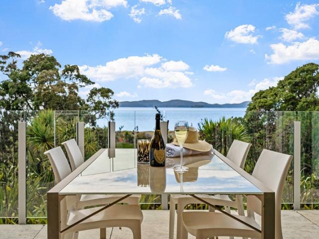 snells beach, 3 bedrooms