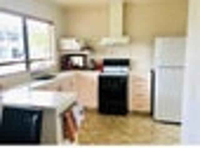 Snells Beach, 2 bedrooms, $580 pw
