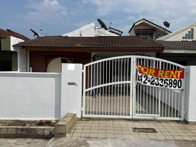 SS 12 Subang Jaya New Reno Big House Sunway pyramid 1 Storey House