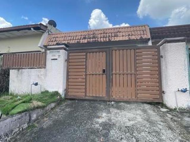 SS 1 pj single story landed house