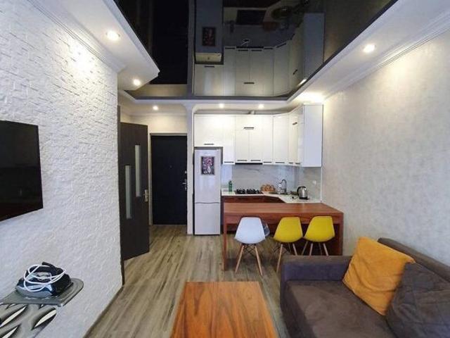 SS Mayfield Gardens 3 Bedroom 2200 Sq. Ft. Builder Floor in Sector 51 Gurgaon Listing ID: #9989