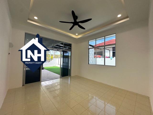 SP heights fully renovated 1 storey semid for sale