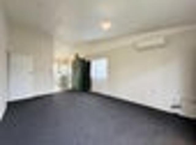 Spotswood, 2 bedrooms, $480 pw