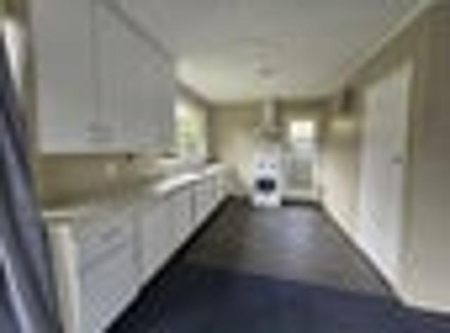 Spotswood, 2 bedrooms, $525 pw