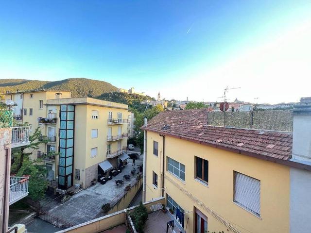 Spoleto centro, affitto