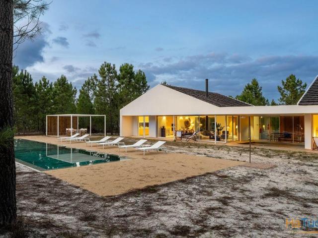 Spatia Comporta: Uma Obra Prima de Privacidade Contemporânea | 26064078363