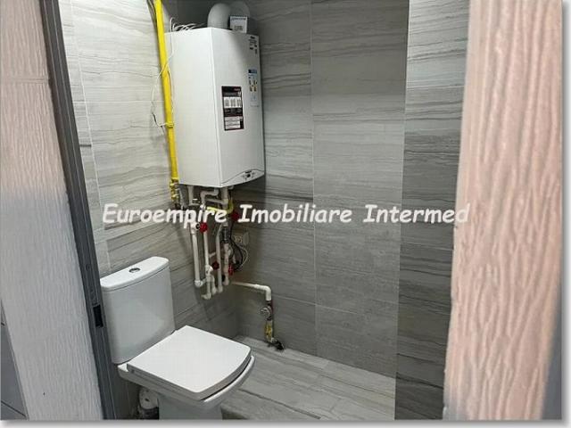 Spatiu comercial de inchiriat in Constanta, Faleza Nord 60 mp