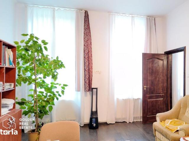 Spatiu birou, 2 camere,Arad, Piata Mica Mihai Viteazul