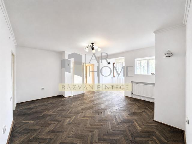 Spatiu birouri 4 camere, 130 mp, Centru, Ploiesti