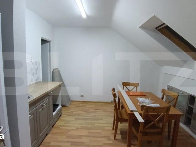 Spatiu de inchiriere, 3 camere, 89 mp, zona piata din centru