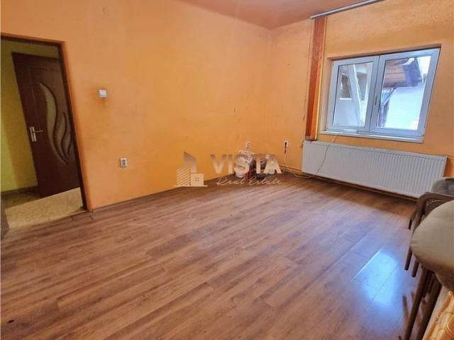 Spatiu Multifunctional, Pretabil birouri, servicii, cabinete. Zona Nou