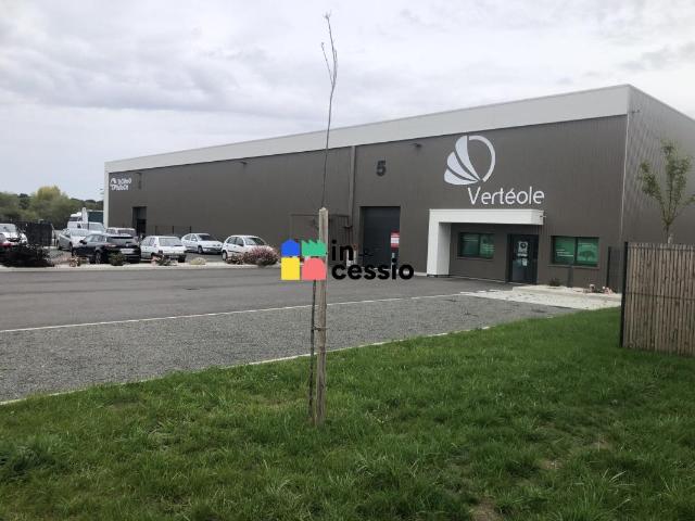 SPAY 72 – PROXIMITÉ LE MANS SUD LOUE LOCAL D'ACTIVITÉ 38