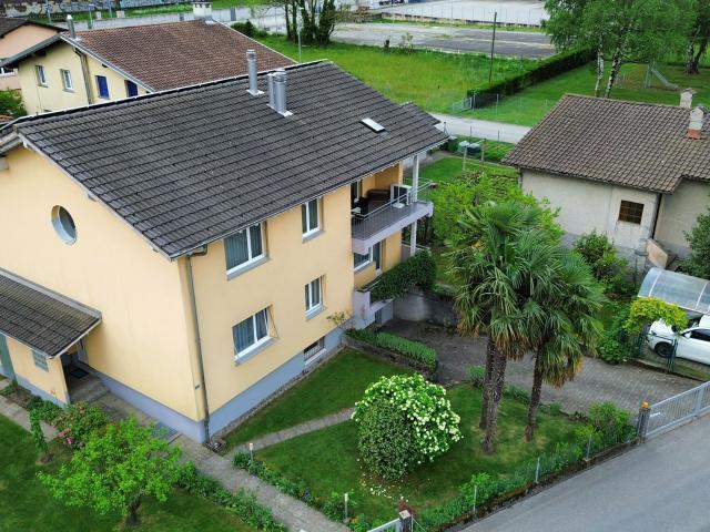 Spaziosa casa indipendente 8.5 locali con ampio giardino, Giubiasco